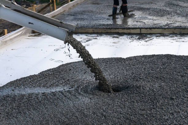 Best Driveways & Floors  in Dundas, MN